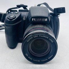 FUJIFILM FinePix HS20EXR