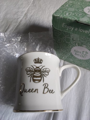 Queen bee mug - sass, belle