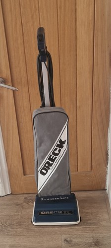 Oreck upright vacuum - xl,