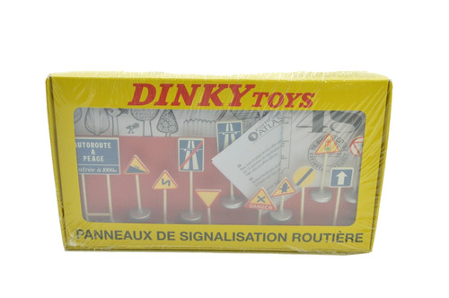 Dinky atlas 593 - atlas,