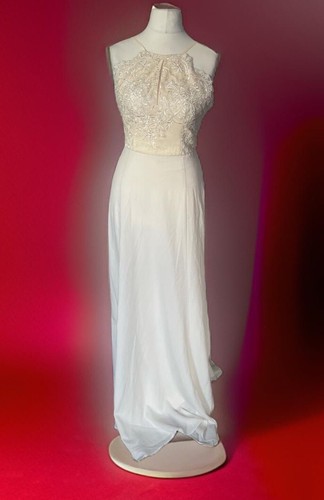Long ivory lace top chi - long,