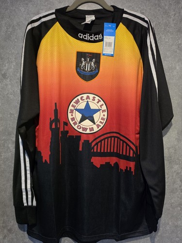 Newcastle united retro - united,