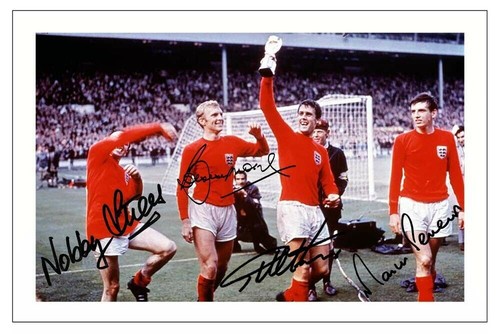 Geoff hurst martin peters - &, &