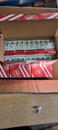Box 5500s 100a double - mk,
