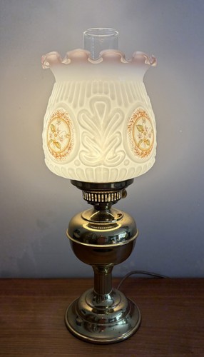 Vintage brass oil lamp - oil, style