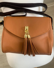 Atmosphere Small Brown