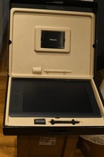 Wacom Intuos Pro Pen and Touch