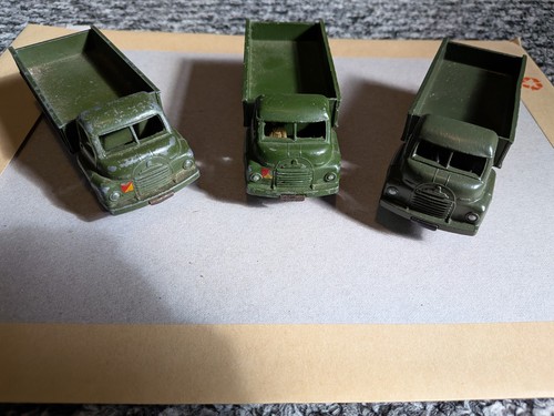 Vintage dinky toys 621 - x,