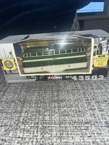 Corgi blackpool tram - corgi, 76