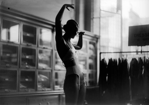 Mannequin department store - a,