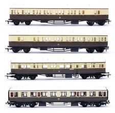 AIRFIX/BACHMANN OO GAUGE LOT OF 4 GWR CHOC/CREAM AUTOCOACH/ 1ST/3RD / 3RD COACH