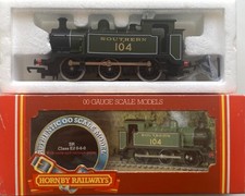 Hornby R261 SR Lined Green