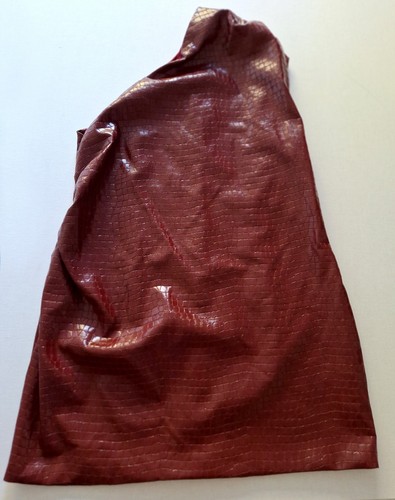 Plt label ladies burgundy - label,