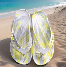 CROCS LADIES/UNISEX SIZE 8 CLASSIC FLIP FLOPS WHITE MARBLED