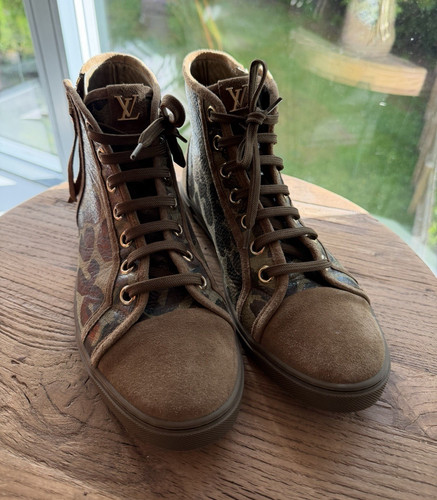 Louis vuitton brown camo suede - vuitton,