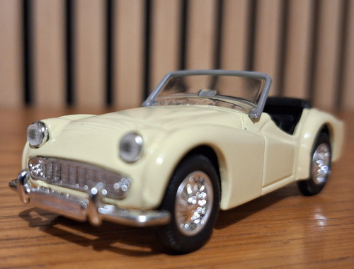 Corgi classics triumph tr3a - corgi,