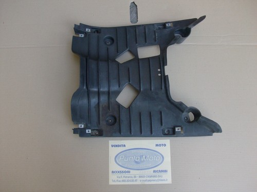 Fairing underbody footrest