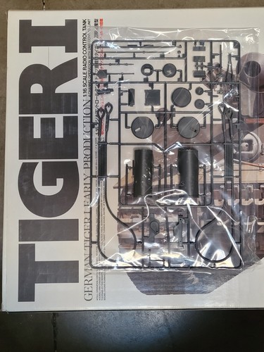 New tamiya parts tree d - new, 1/16