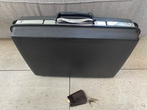 Vintage black samsonite hard - black,