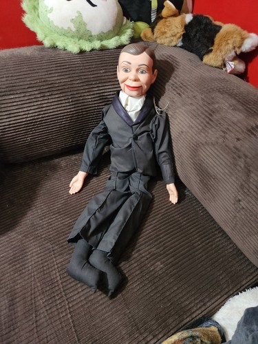Vintage 1977 charlie mccarthy - vintage,