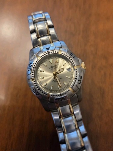 Womens casio diver 100m quartz - womens,