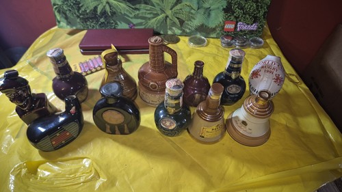 Mixed lot whisky memorabilia - lot,