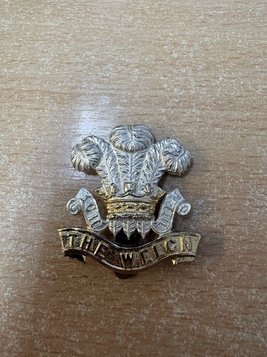 British army cap badge for - british,