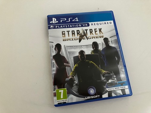 Star trek bridge crew - bridge,