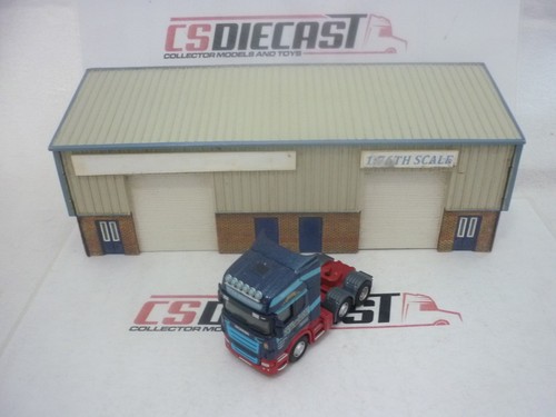Oxford diecast truck - truck, modern