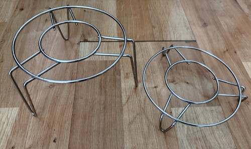 Two metal trivets pot stands - two, /