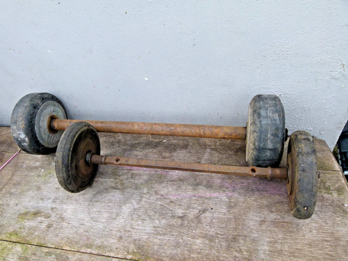 Vintage solid rubber wheels - solid,