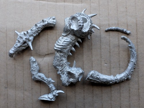 Zombie dragon head body - head, tail