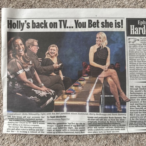 Holly willoughby newspaper - holly,