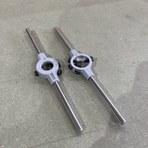Round die stock handle - round,