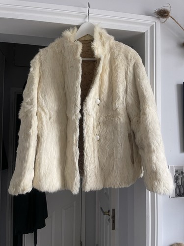 Gorgeous vintage ivory rabbit - vintage,
