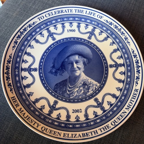 Royal memorabilia wedgwood - royal,