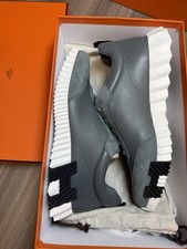 Bouncing sneaker Hermes, Size