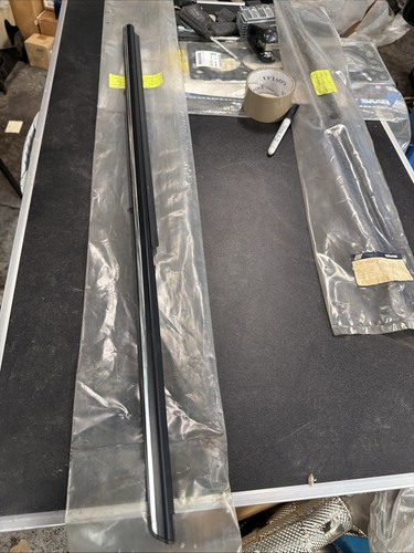 Saab 9000 door - trim, strip