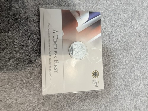 Royal mint 2013 - mint, £20