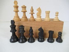 VINTAGE STAUNTON STYLE  CHESS