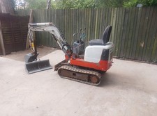Mini Digger Micro  Takeuchi TB 108  6297 GBP.    NW9  London