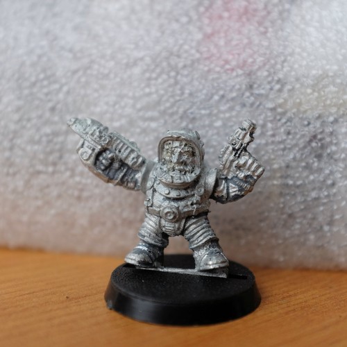 Gol orta iron claw - orta,