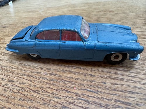 Dinky toys meccano 142 - toys/,