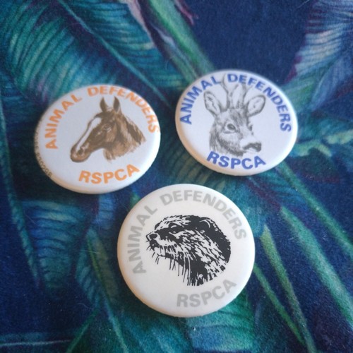 Vintage animal defenders - x,