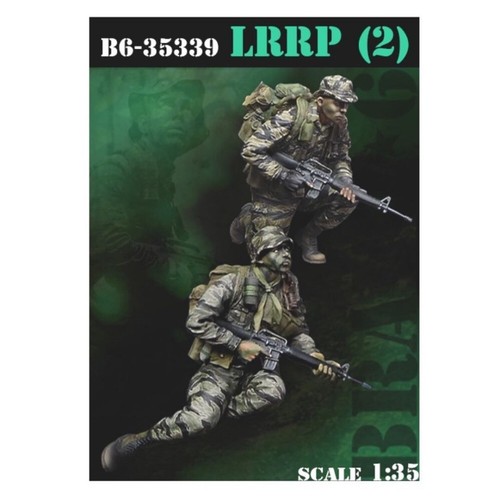 Resin figures model - resin, two
