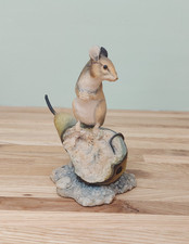 Border Fine Arts Mouse On Pear