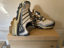 Adidas Skychaser Gore-Tex Mid