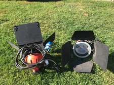 Ianbeam 800 Redheads x2 with Barn Doors