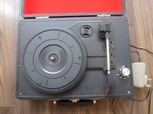 Gpo soho portable vinyl record - gpo,
