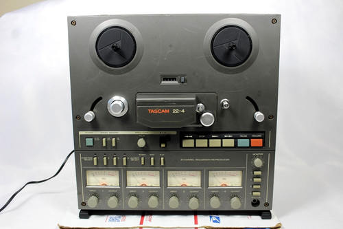 Tascam teac 4 - 4, channel